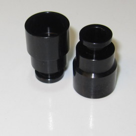Bottom adapter for EV14 injectors with long spray tip