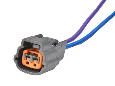 2-pole female connector with wires