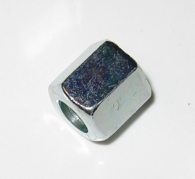 Mutteri 2-3 mm ja 5 mm letkukaroille, M10X1. K-Jetronic-tyyppi. (8031.0300)