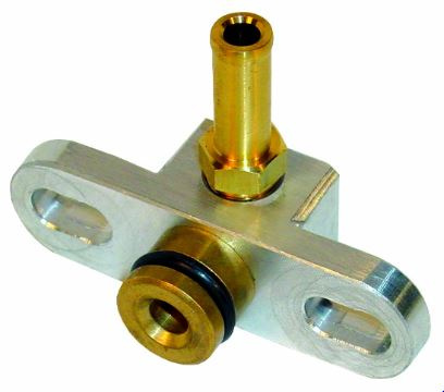 Fuelrail pressure regulator adapter, hole distance 31 - 56 mm.