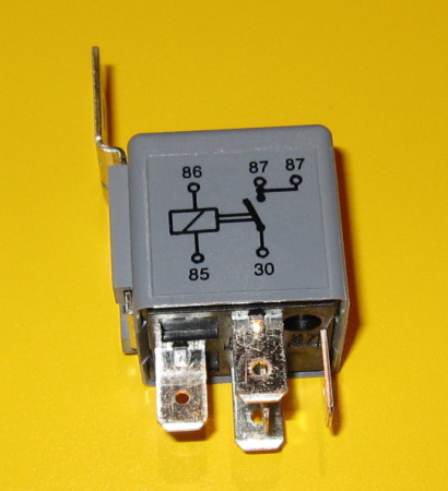 0332014125 Relay replaced w/o stock to 0986AH0605 BOSCH