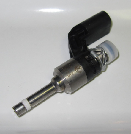 Injector, VW Golf, Touran, Jetta, SEAT 1.4 TSI, (mot. BMY, BLG)