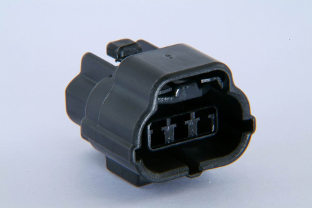 3 pole connector, Sumitomo/Yazaki. Pins: ECO-FE-1
