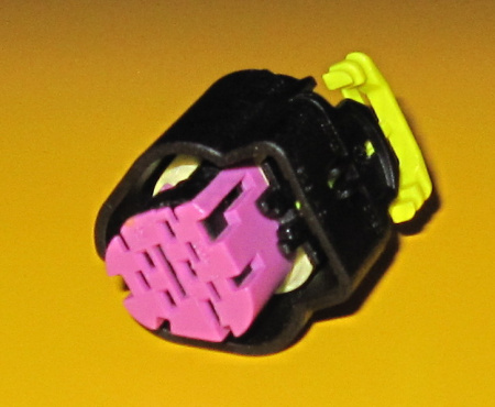 5 pole Bosch TRAPEZ connector, Matrix 1.2 terminals. Code A (Bosch 1928405138)
