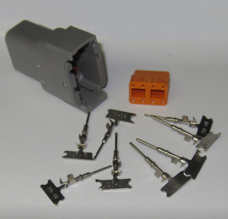 Deutsch DTM 8-napainen naarasliitinsarja, 0.3-1.5mm2, krimpattavat pinnit
