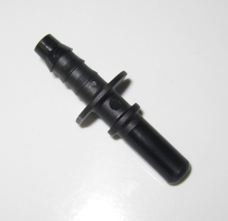 Male end-piece of 7.9 mm, straight. Output for 8 mm polyamide tube or 8 mm hose.