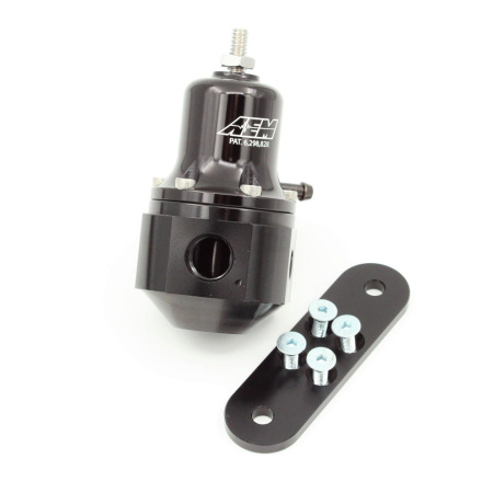 Universal Adjustable Fuel Pressure Regulator. Black. Inlet: 2 X 6AN (9/16-18) Outlet: 6AN (9/16"-18) Gauge Port:: 1/8"NPT. Pressure range 40 - 130 PSI (AEM 25-305BK)
