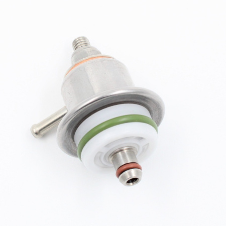 Adjustable fuel pressure regulator 1-5 bar, tip diameter 7 mm. Bosch mini size